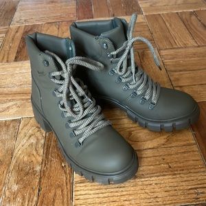 Aqua Brand Lug Sole Lace Up Booties